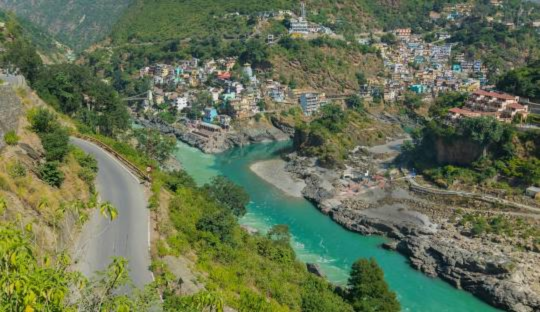 dehradun to devprayag taxi service